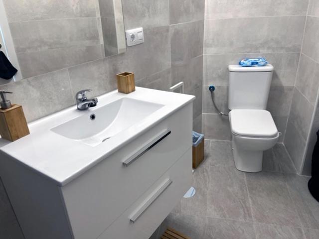 Apartamentos Menbau Gáldar エクステリア 写真